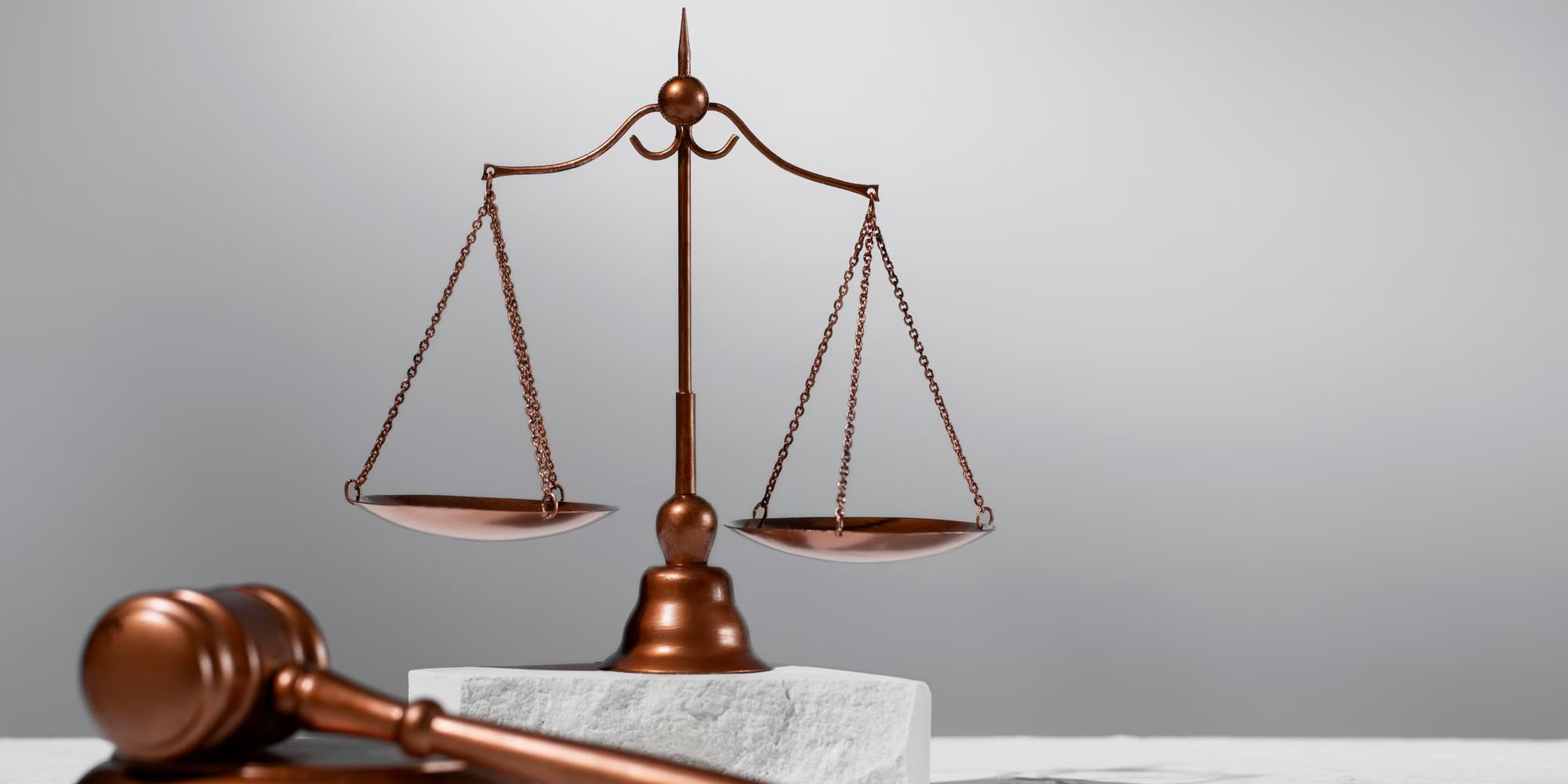 وظایف دیوان عدالت اداری چیست؟ بررسی کامل نقش، صلاحیت و اهمیت این نهاد قضایی